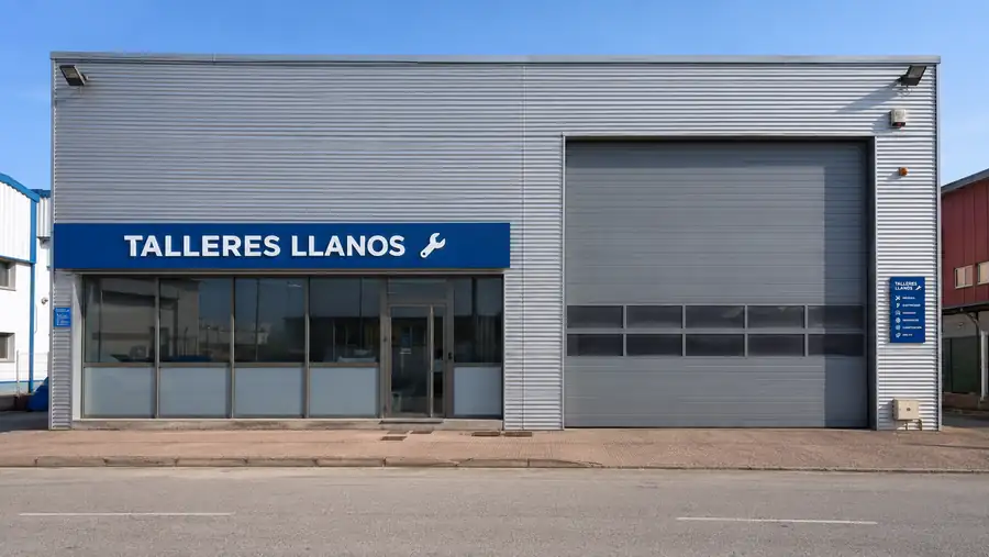 Rótulo de fachada de Talleres Llanos fabricado e instalado por Pingraf en Asturias